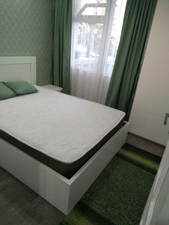 באטומי Apartment Eteri מראה חיצוני תמונה