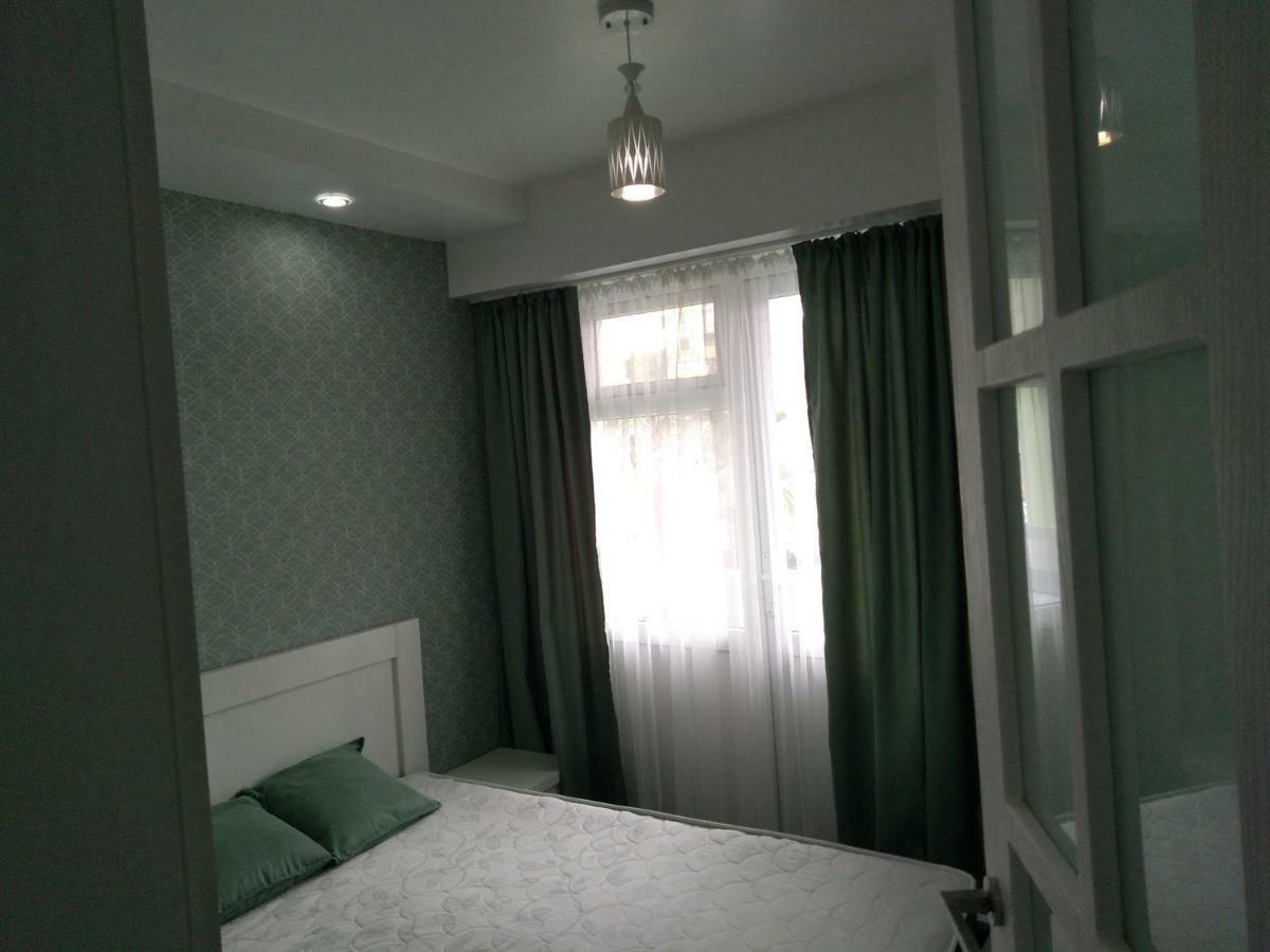 באטומי Apartment Eteri מראה חיצוני תמונה